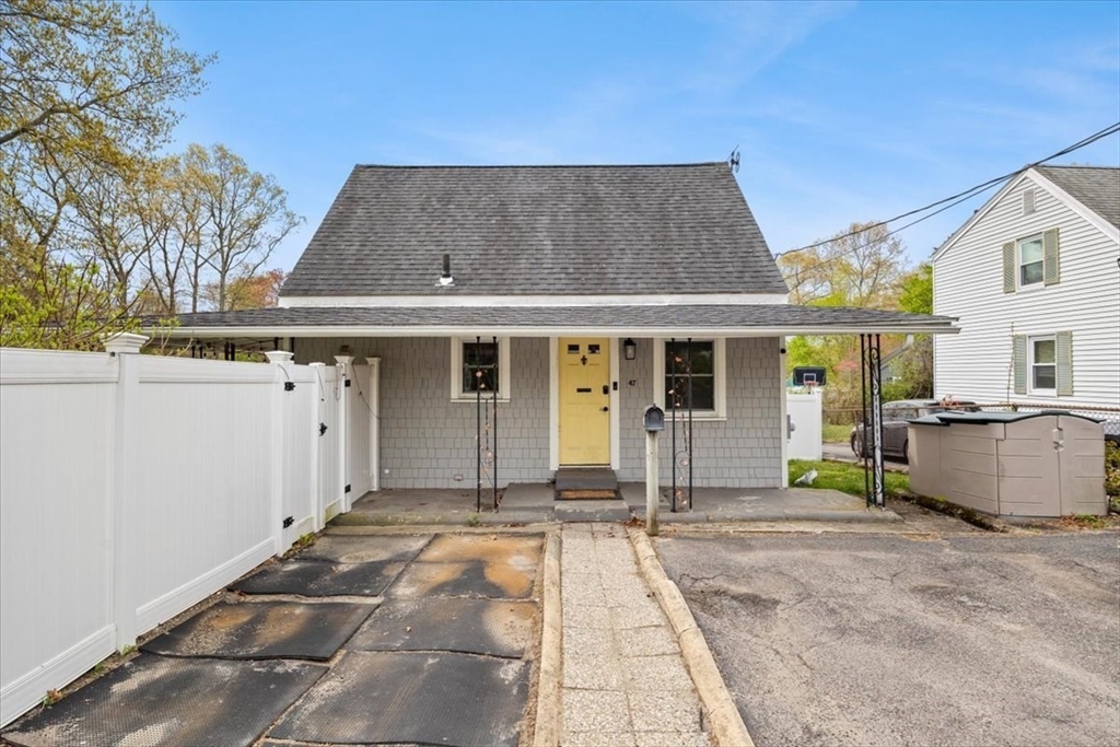 47 Rockford St, Brockton, MA Photo #2