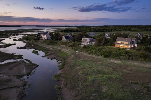 Single Family Residence in Eastham MA 135 Eldredge Dr.jpg