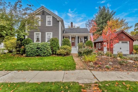 Photo of 20 Auburn Street, Chicopee, MA 01013 (MLS # 73450027) Photo of 20 Auburn Street, Chicopee, MA 01013 (MLS # 73450027)