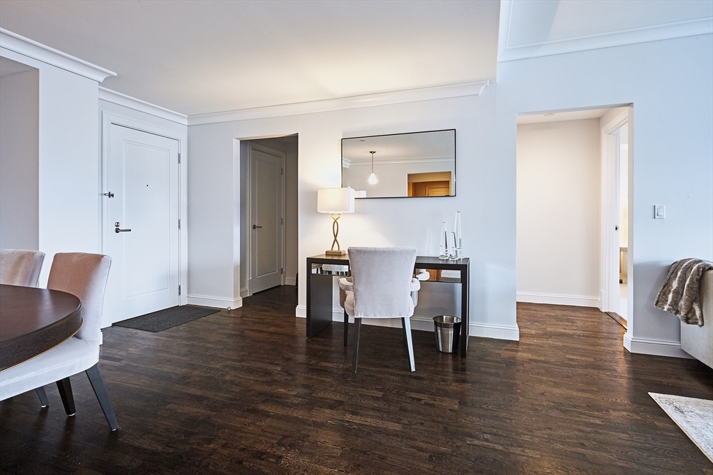 778 Boylston 6B