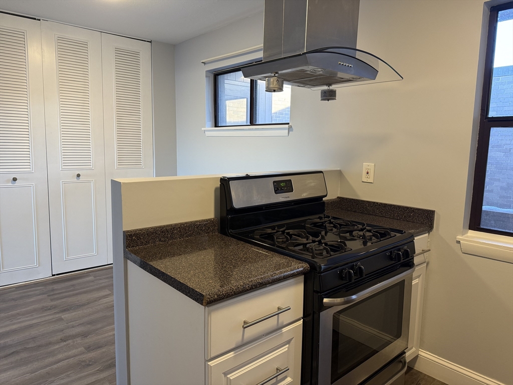 22 Shrewsbury Green Dr K