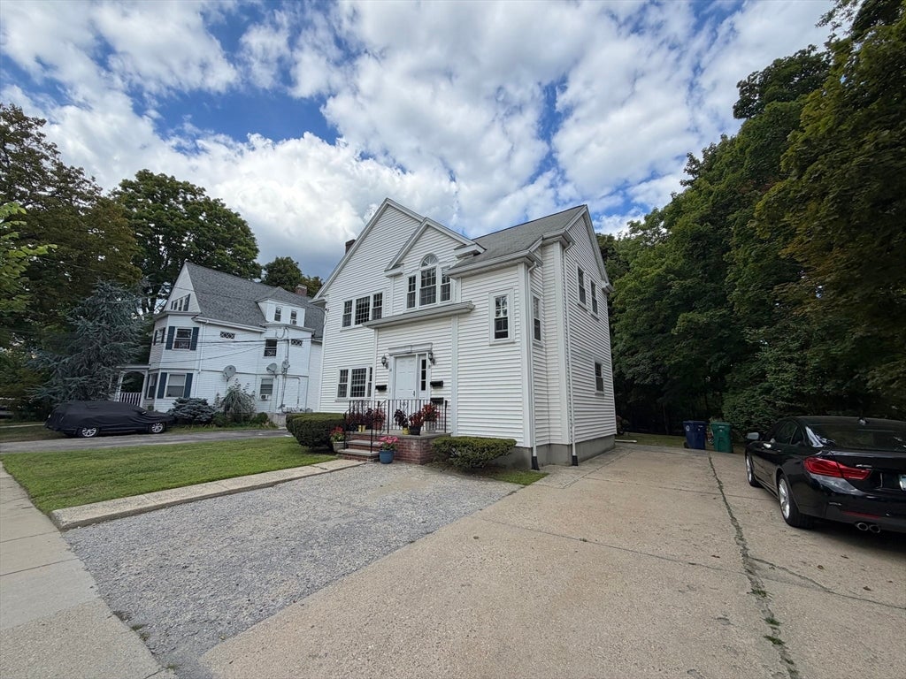 18 Dunstan St #1, Newton, MA Photo #26