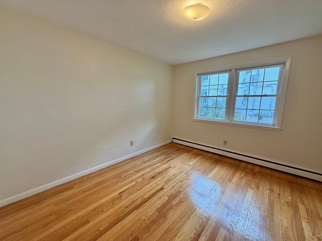 18 Dunstan St #1, Newton, MA Photo #13