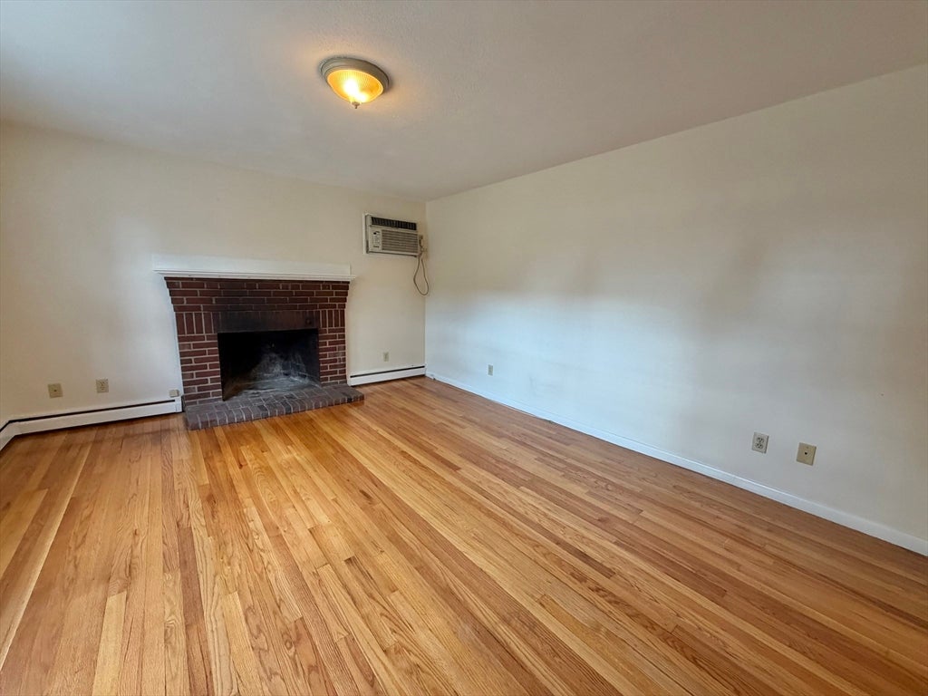 18 Dunstan St 1