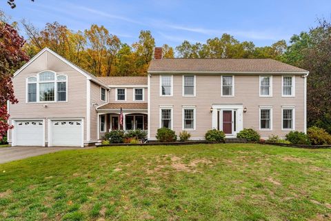 Photo of 1 Tuxbury Lane, Amesbury, MA 01913 (MLS # 73443849)