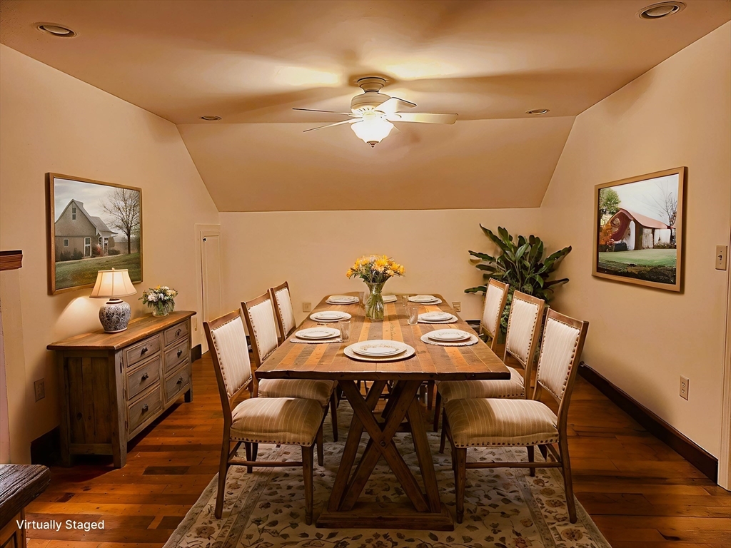 17 Diamond Hill Rd B