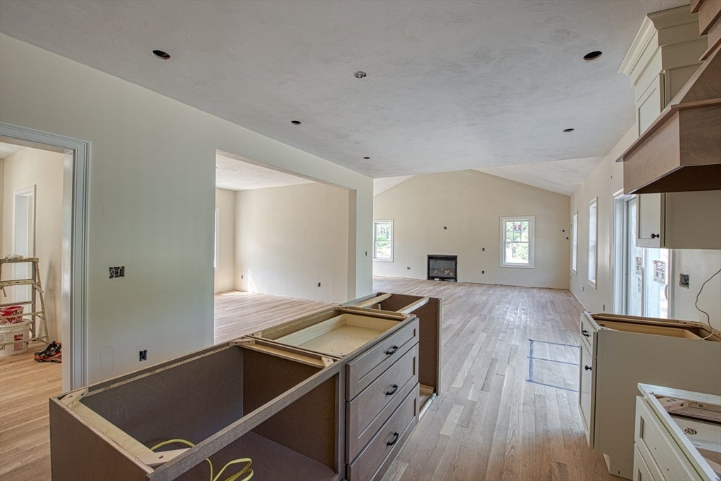 4 Sherwood Lane, Lakeville, MA, 4 Sherwood Lane, Lakeville, MA Photo #7