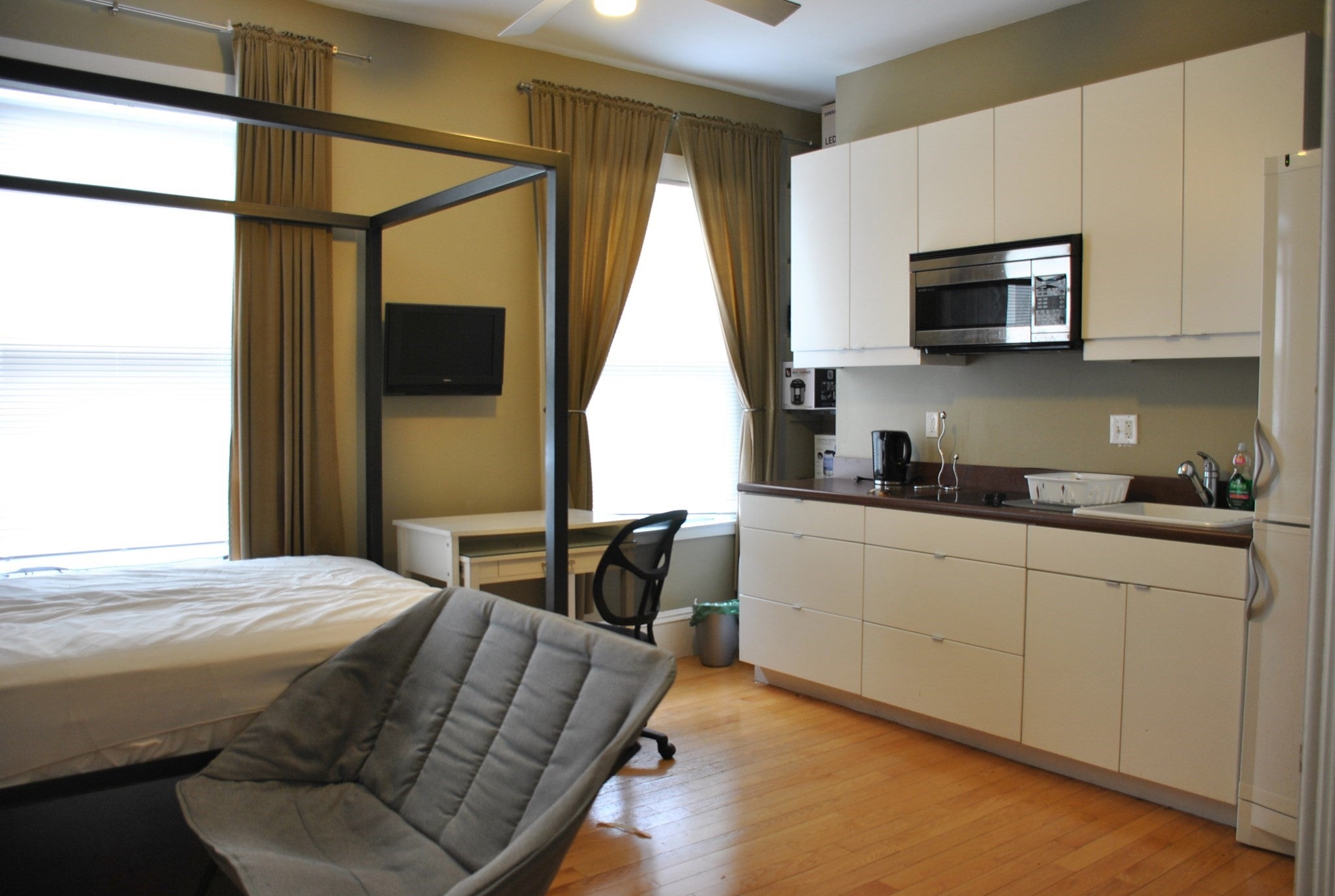323 Beacon St #9, Boston, MA, 323 Beacon St #9, Boston, MA Photo #1