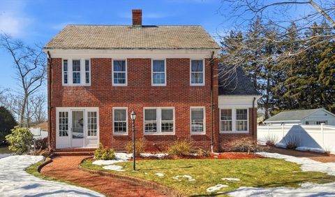 Photo of 115 Davenport St, Taunton, MA 02780 (MLS # 73484422)