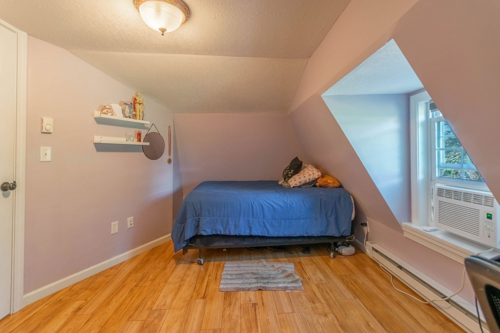 196 Pendleton Ave, Chicopee, MA, 196 Pendleton Ave, Chicopee, MA Photo #12