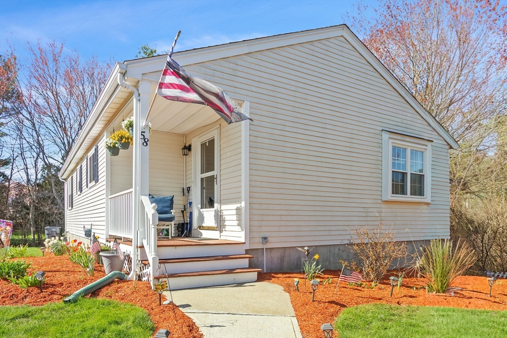 58 Brookbend Way E 58