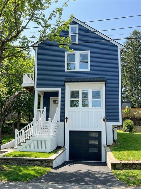 14 Arbor Ln Dedham MA 02026