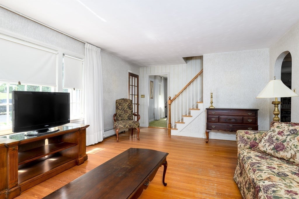 44 Zenith Drive, Worcester, MA, 44 Zenith Drive, Worcester, MA Photo #3