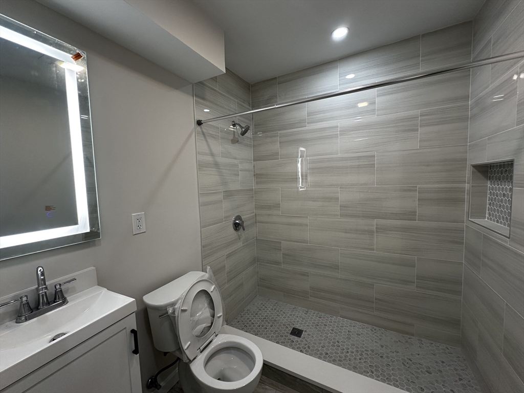 57 Bennington St #4, Boston, MA Photo #9