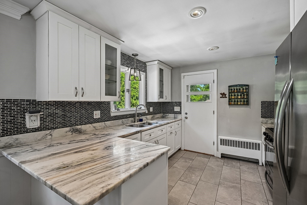 34 Duston Dr, Methuen, MA Photo #10