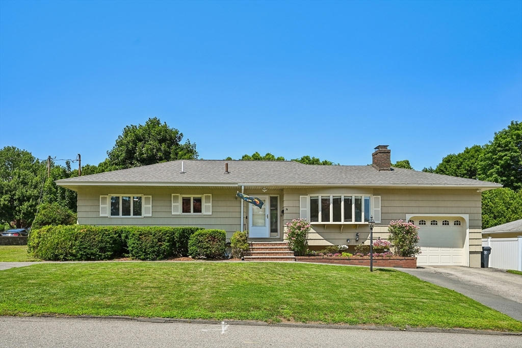 34 Duston Dr, Methuen, MA Photo #1
