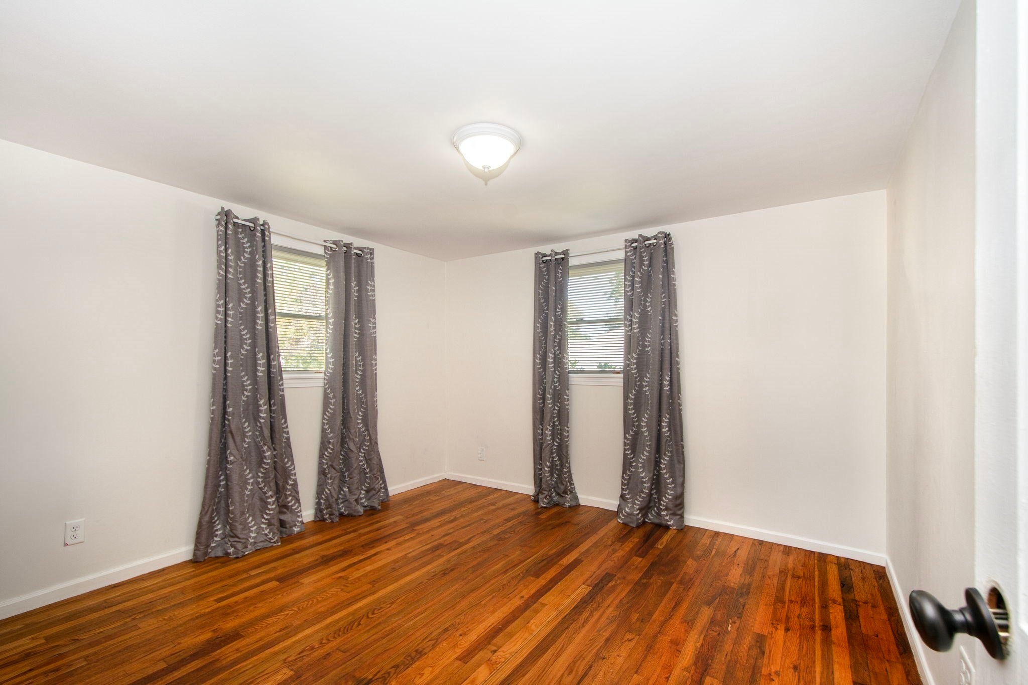 23 Courier St, Weymouth, MA Photo #20