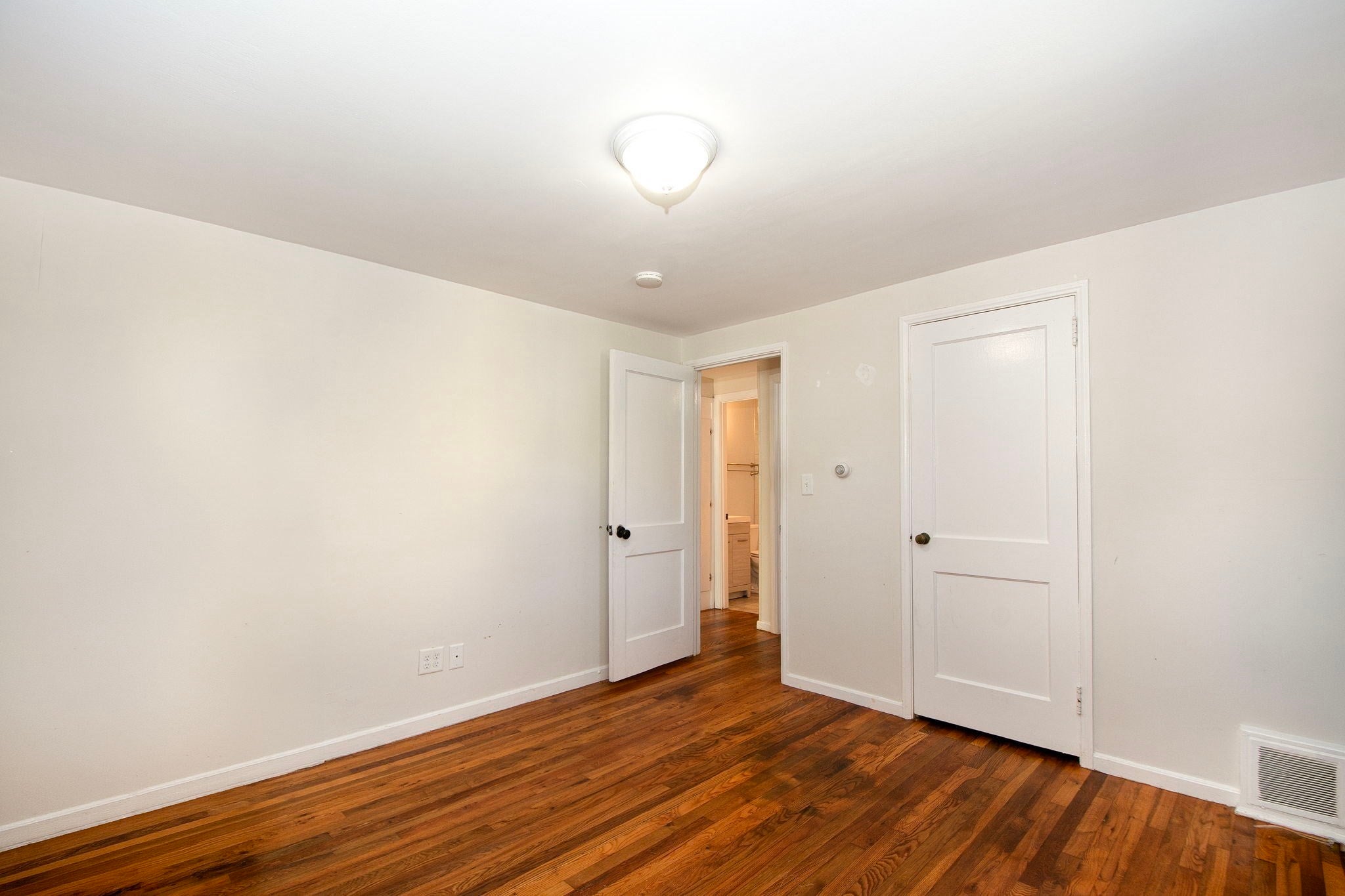 23 Courier St, Weymouth, MA Photo #22