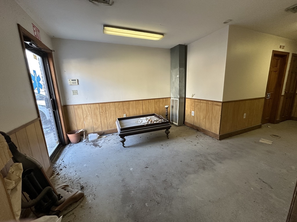 22 Cambridge St 9 & 10