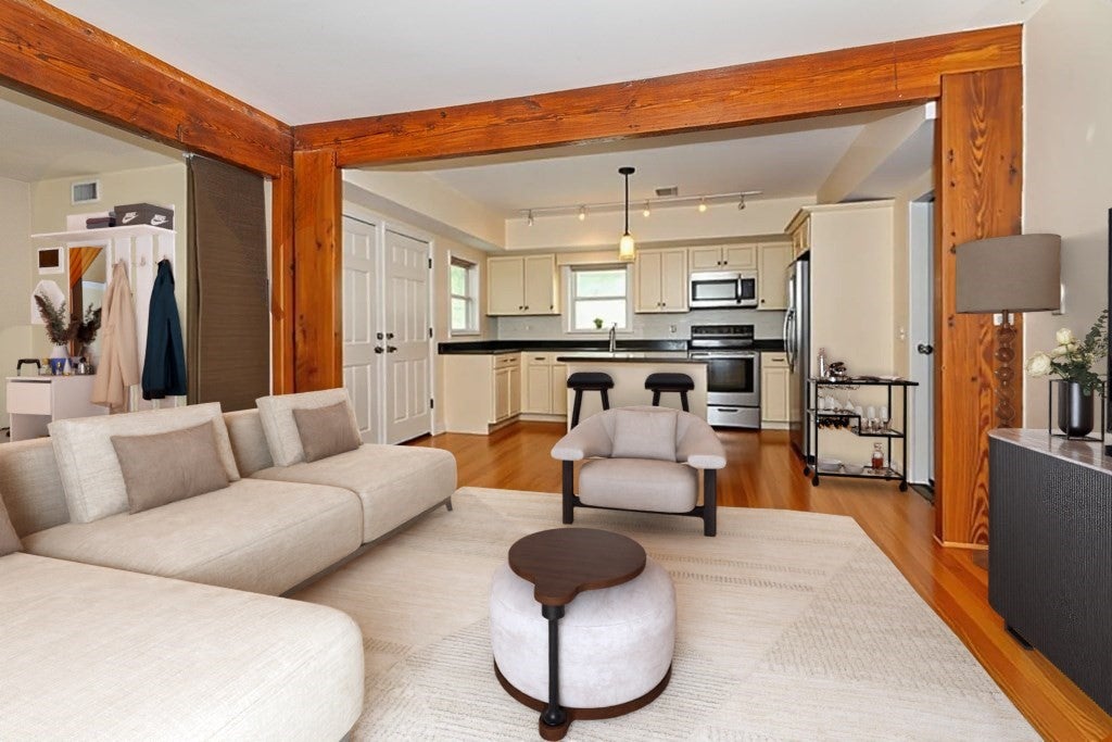 40 Tuttle St #2, Boston, MA, 40 Tuttle St #2, Boston, MA Photo #2