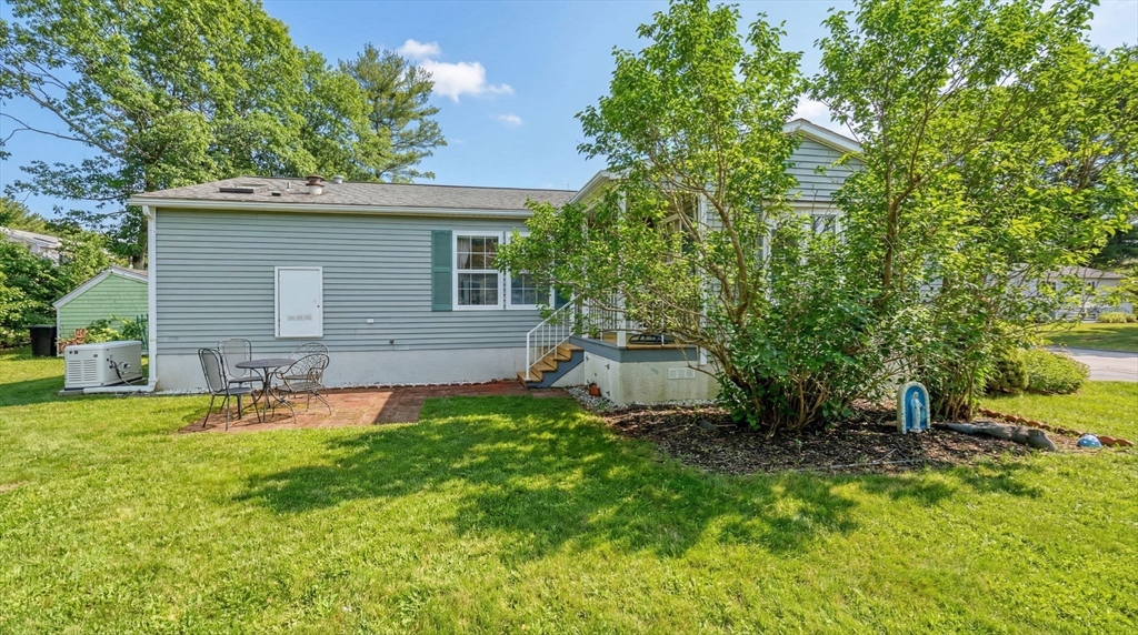 23 Green Holly Dr 23