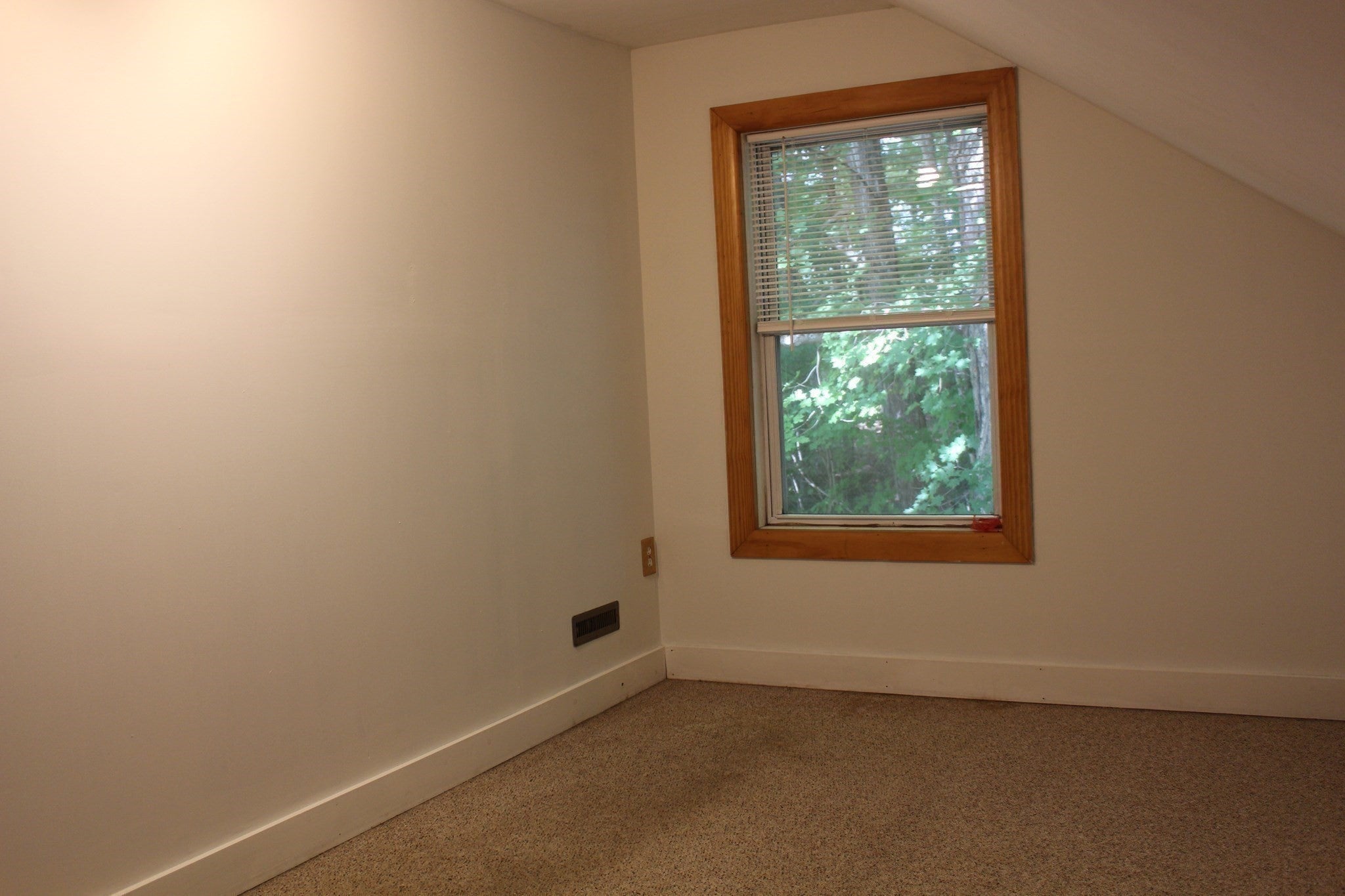 285 Millers Falls Rd, Northfield, MA, 285 Millers Falls Rd, Northfield, MA Photo #16