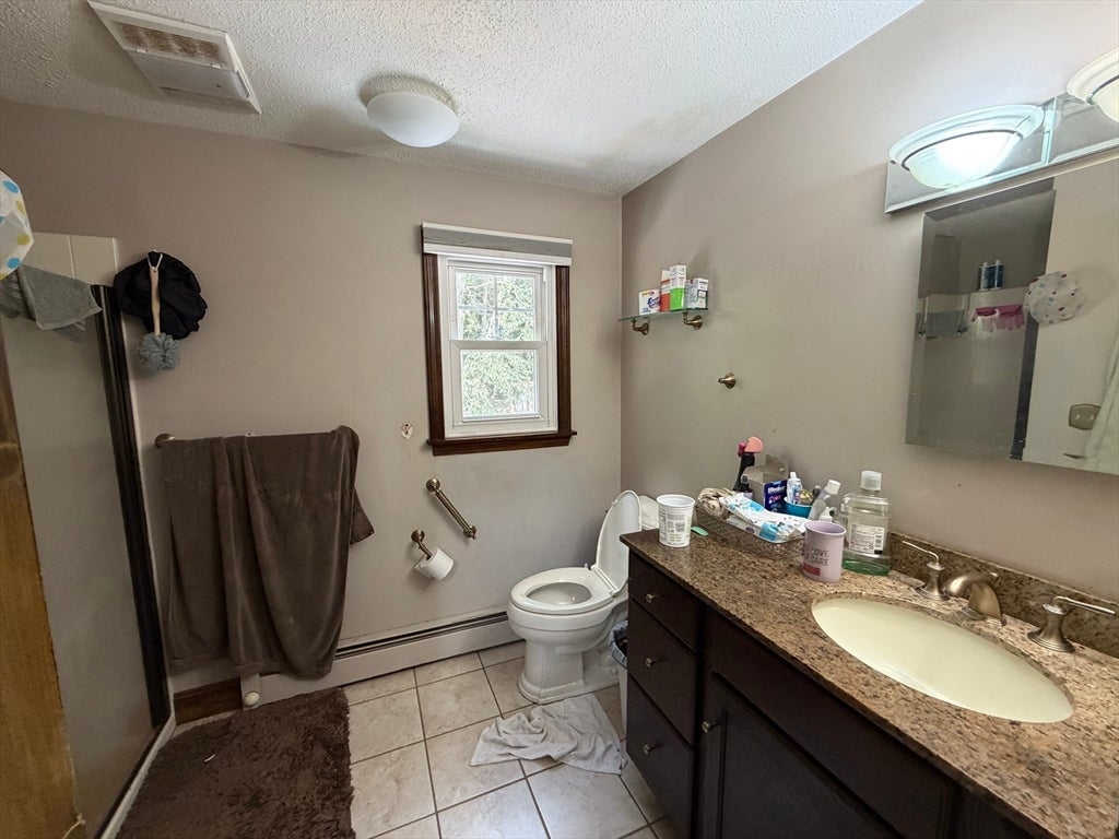 95 Jewett St, Pepperell, MA Photo #20