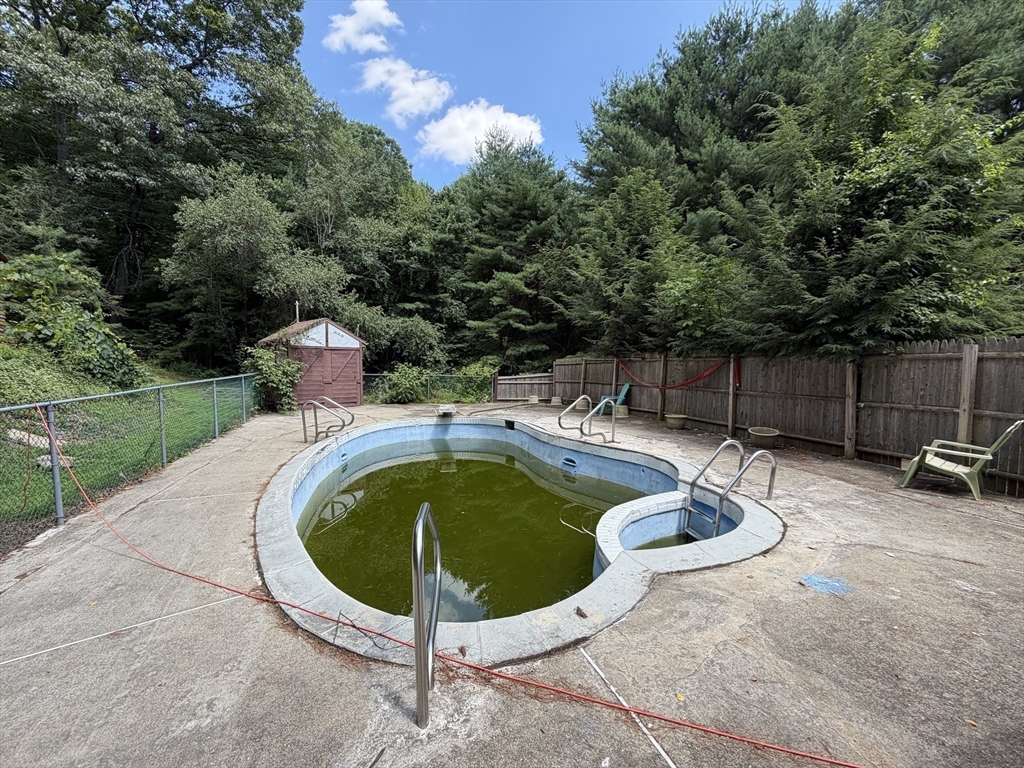 95 Jewett St, Pepperell, MA Photo #28