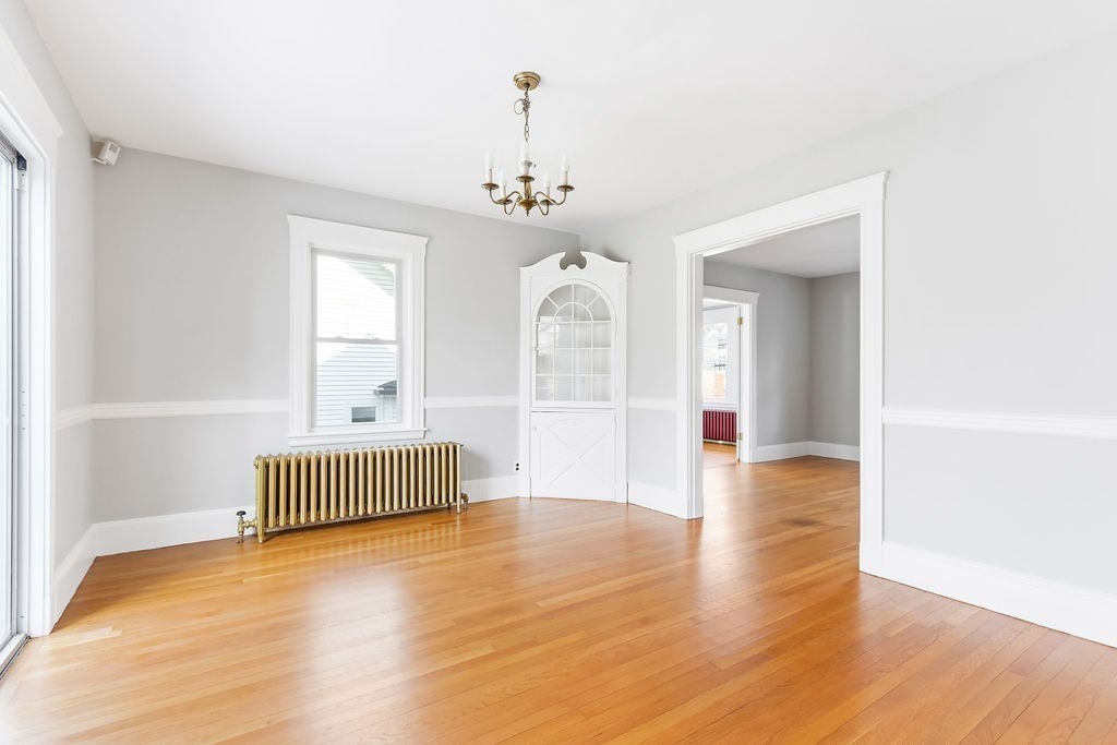 240 Manthorne Rd