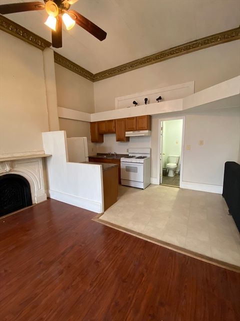 14 Monument Square 1-1 Boston MA 02129