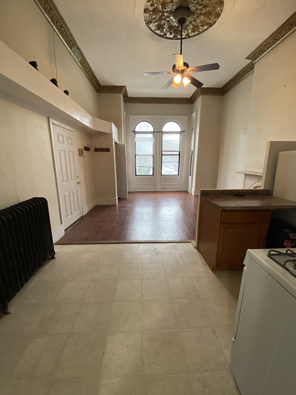 14 Monument Square 1-1