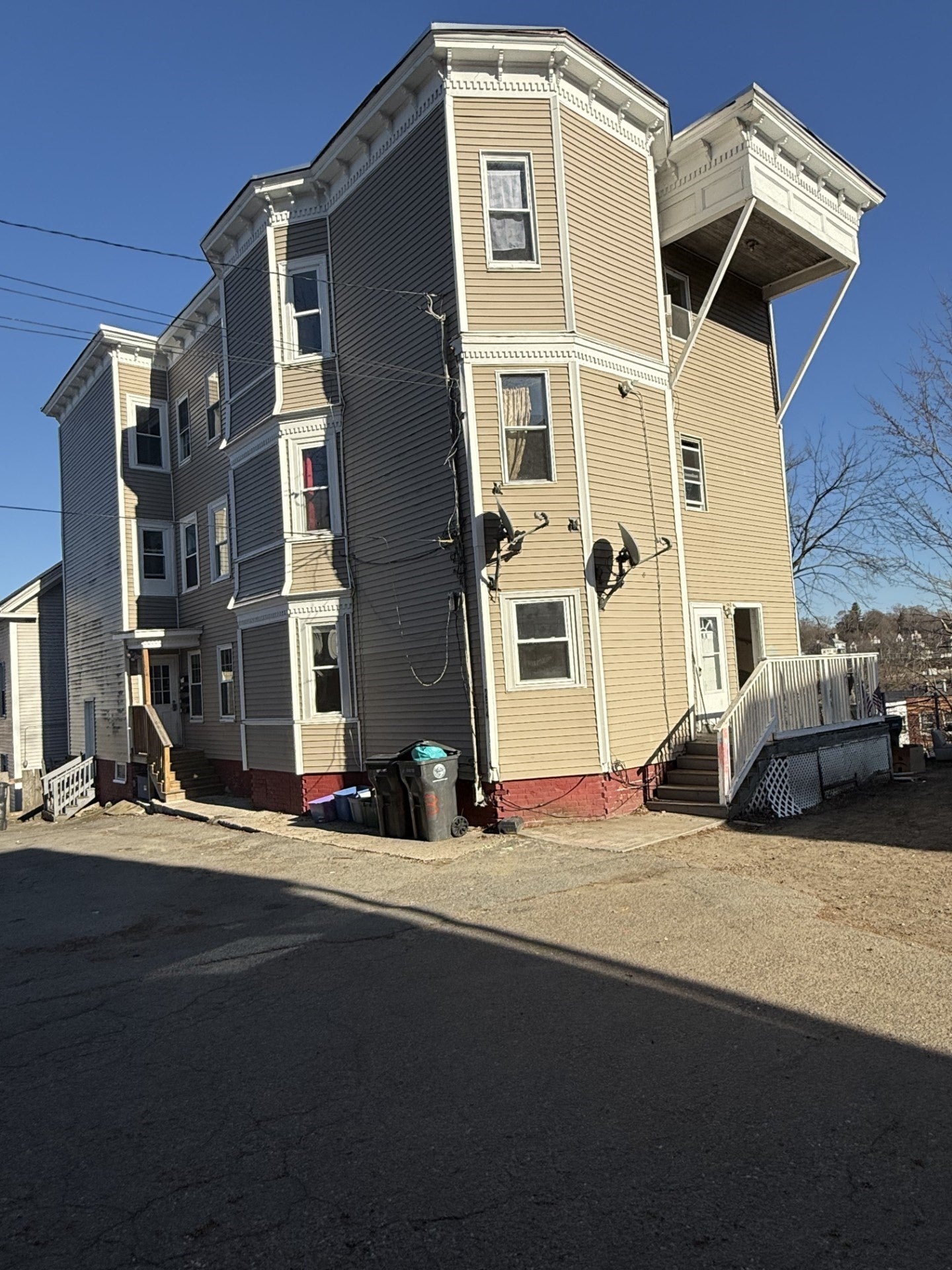Photo of 254 Washington St, Haverhill, MA