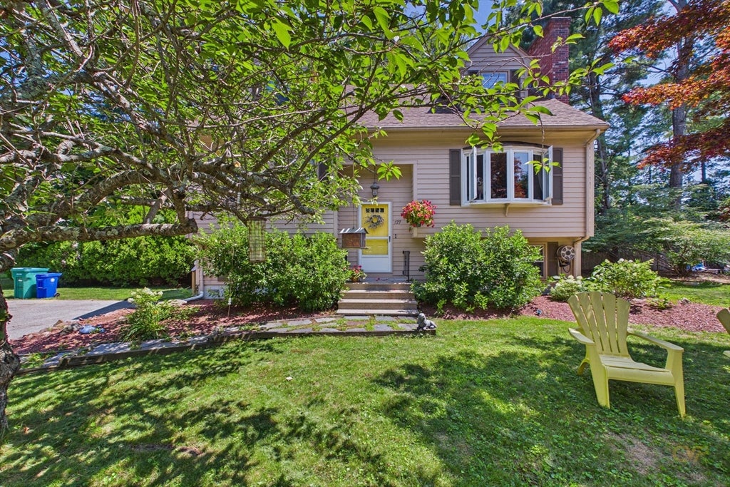 127 Parsonage Way, Attleboro, MA, 127 Parsonage Way, Attleboro, MA Photo #4