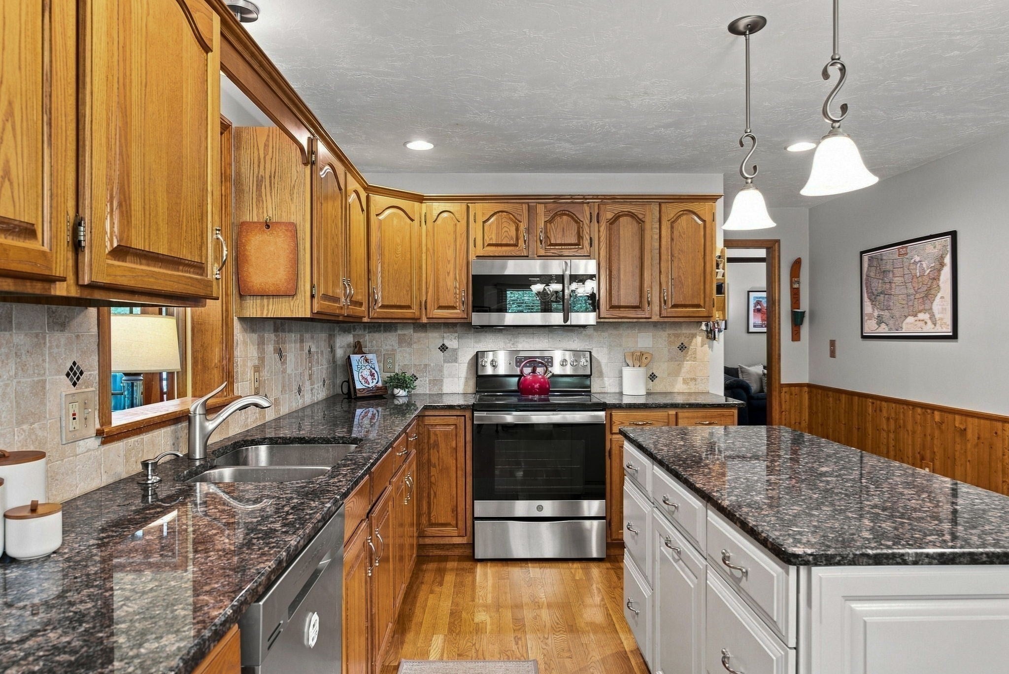 10 Danielle Drive, Grafton, MA, 10 Danielle Drive, Grafton, MA Photo #12