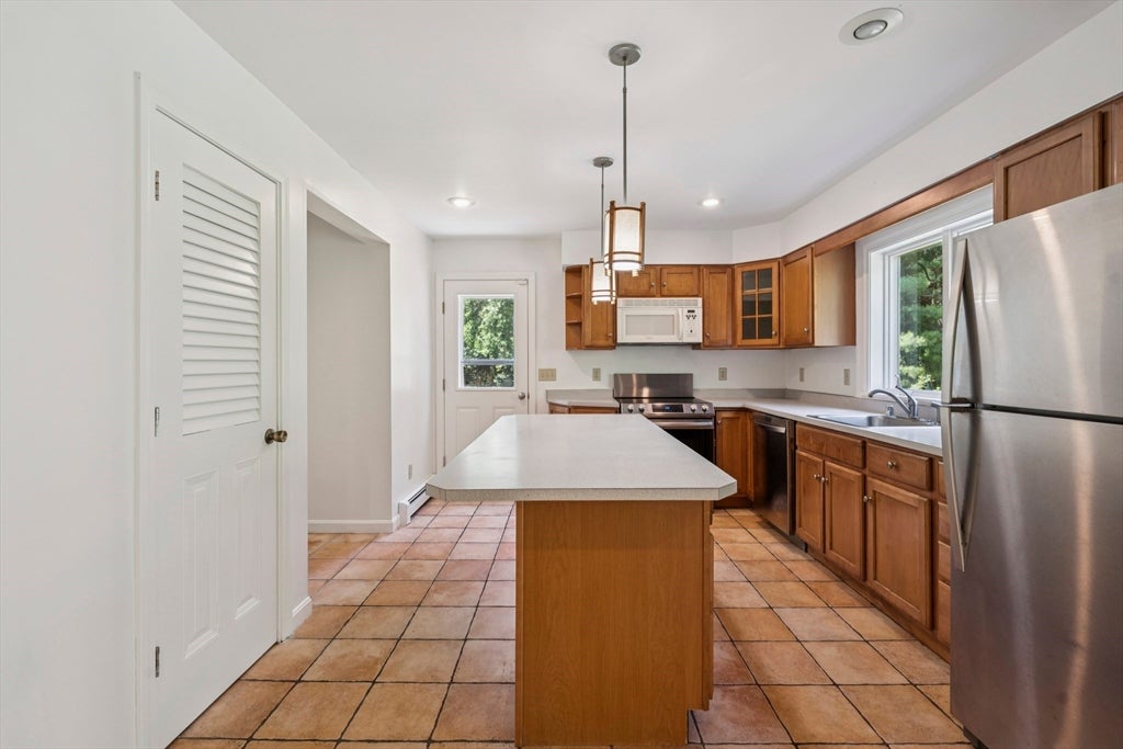 23 Crystal Spring Road