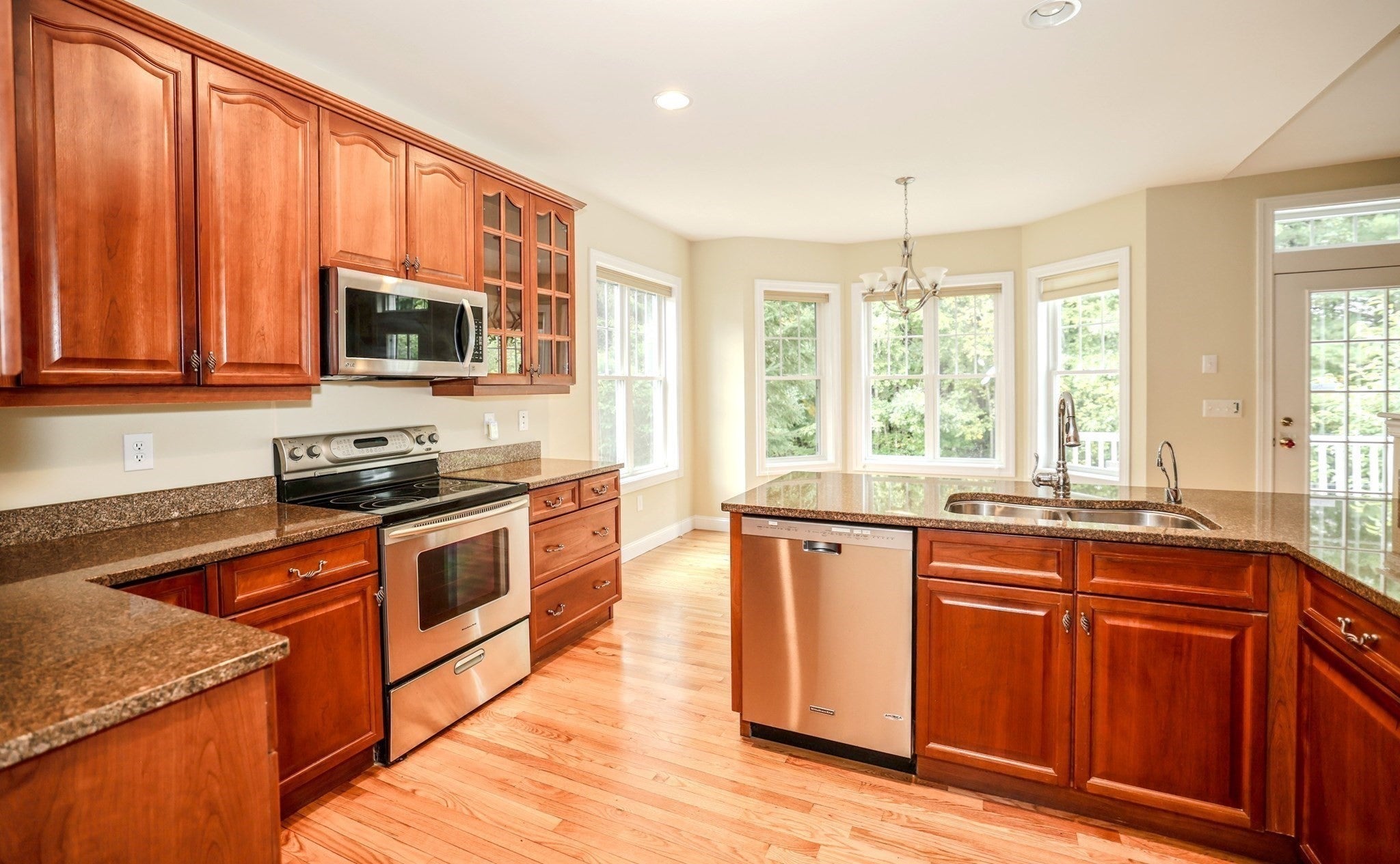 4 Elmwood Way #14, Amherst, NH, 4 Elmwood Way #14, Amherst, NH Photo #10