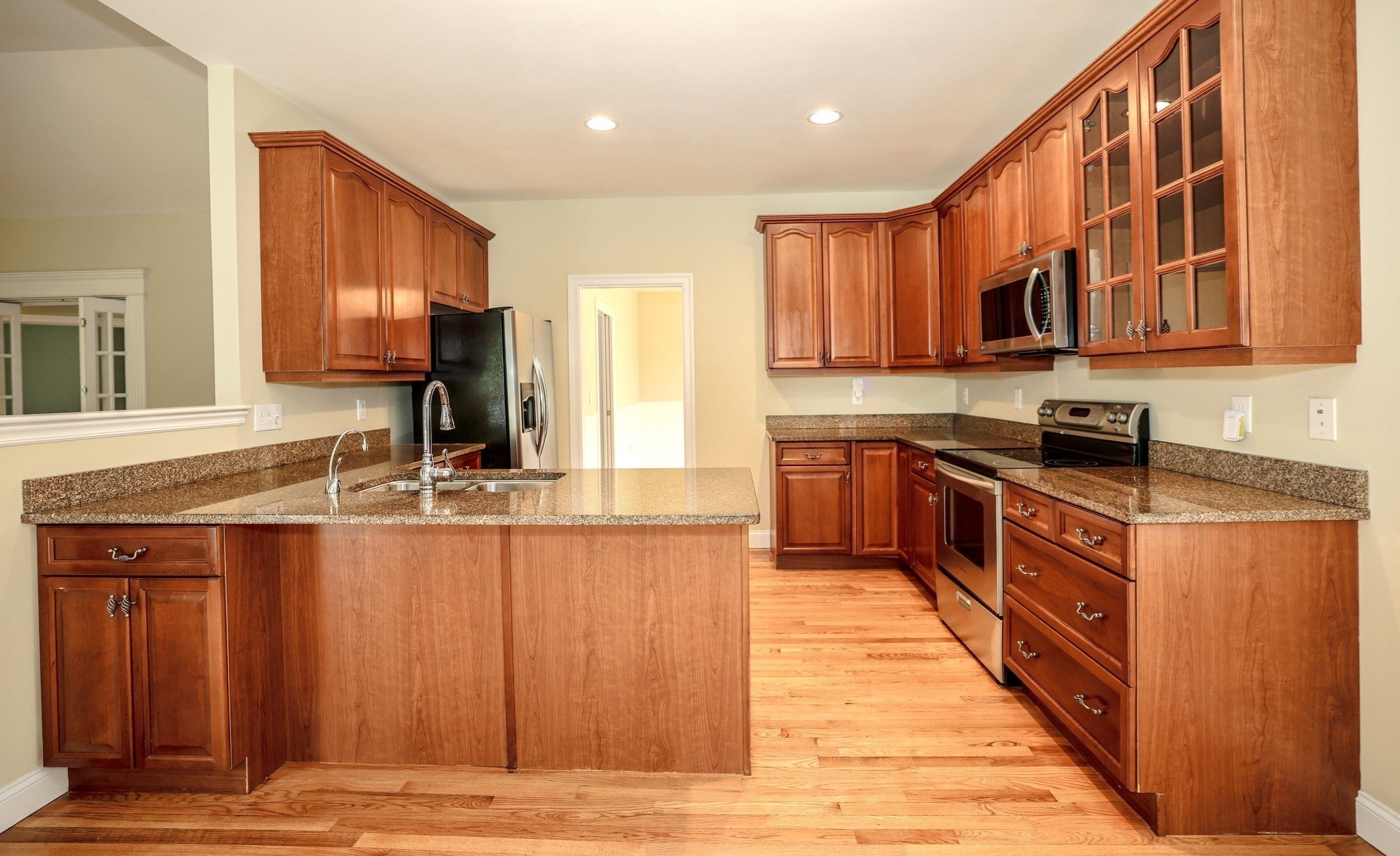4 Elmwood Way #14, Amherst, NH, 4 Elmwood Way #14, Amherst, NH Photo #11