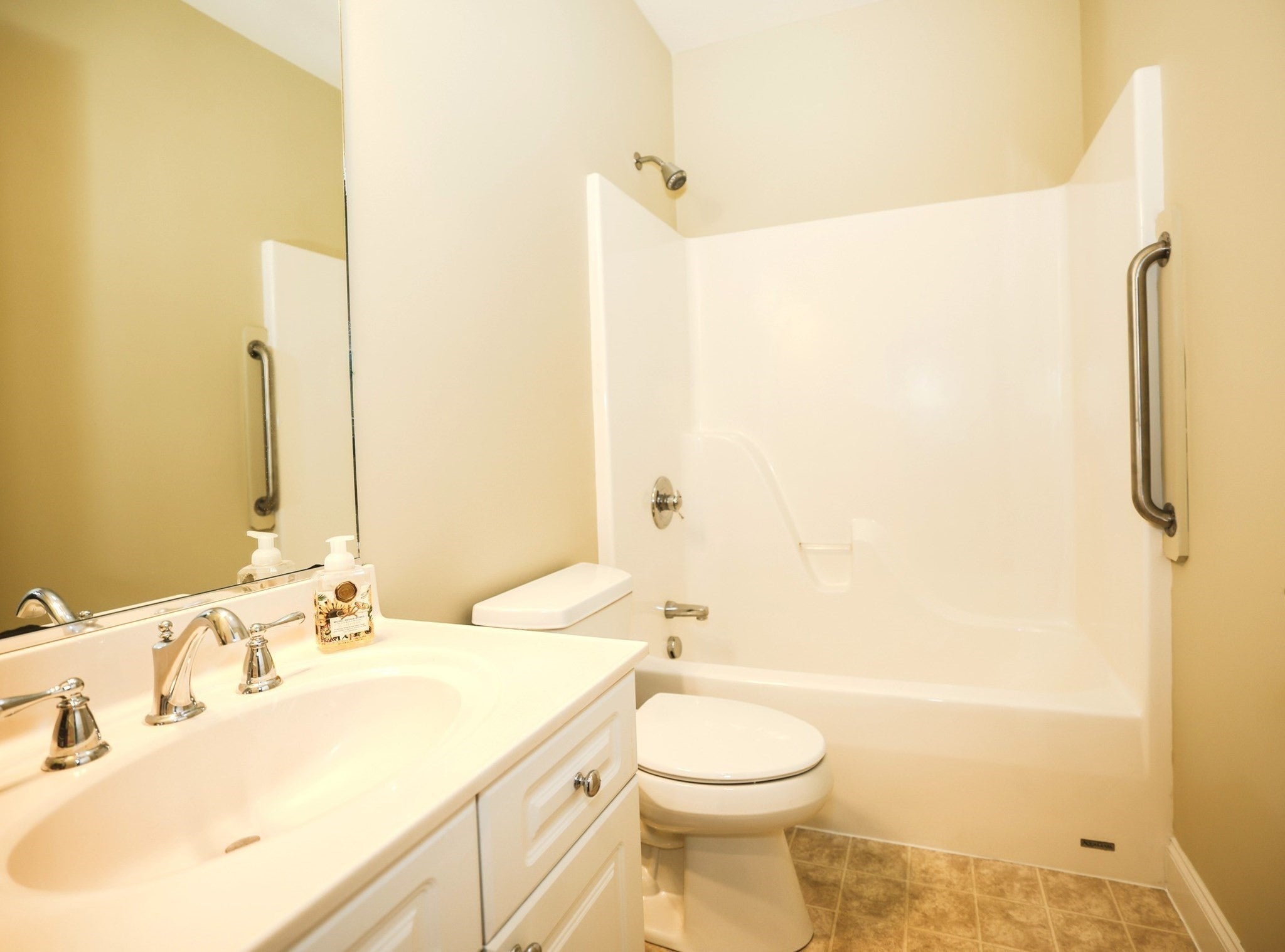 4 Elmwood Way #14, Amherst, NH, 4 Elmwood Way #14, Amherst, NH Photo #24