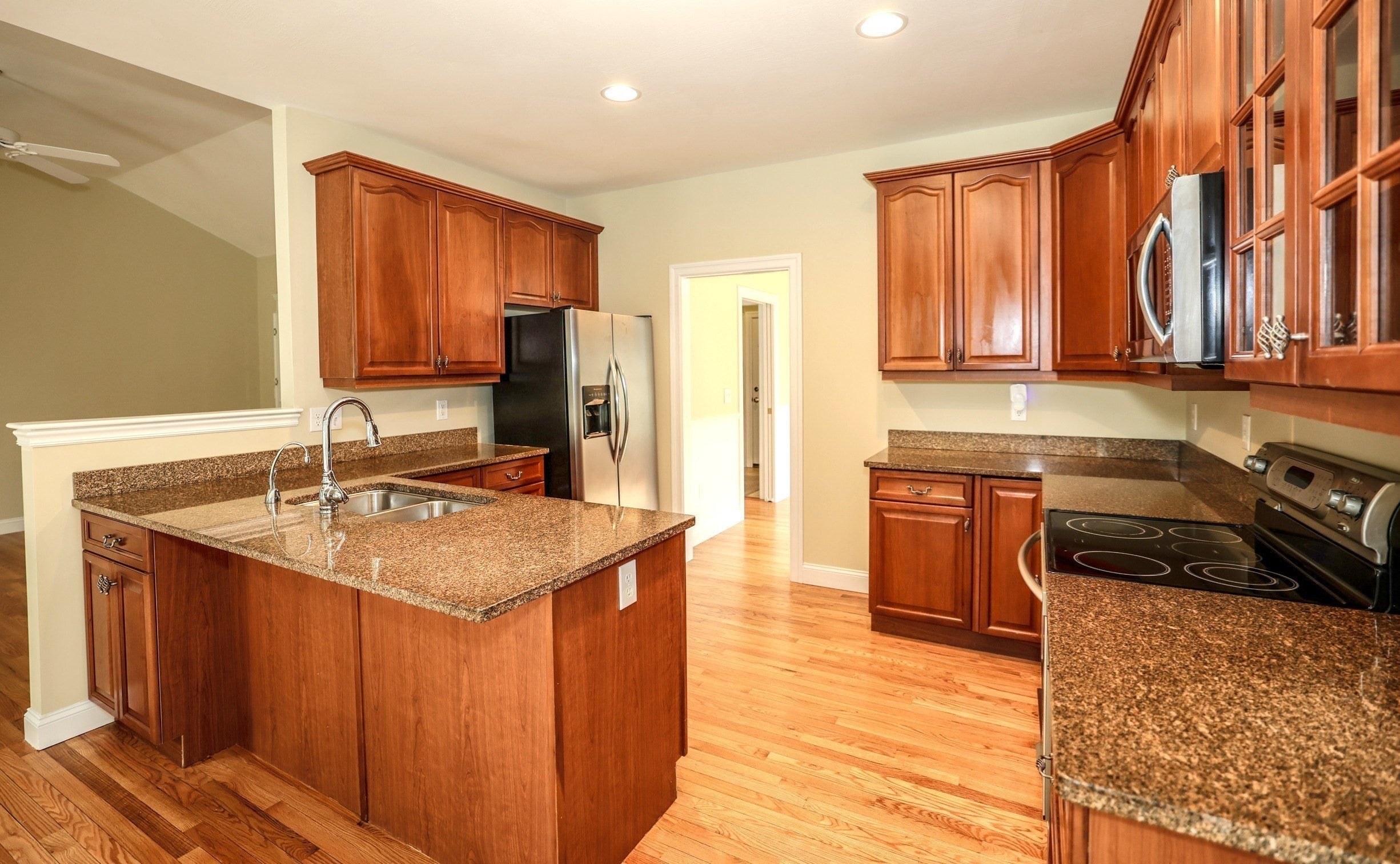 4 Elmwood Way #14, Amherst, NH, 4 Elmwood Way #14, Amherst, NH Photo #8