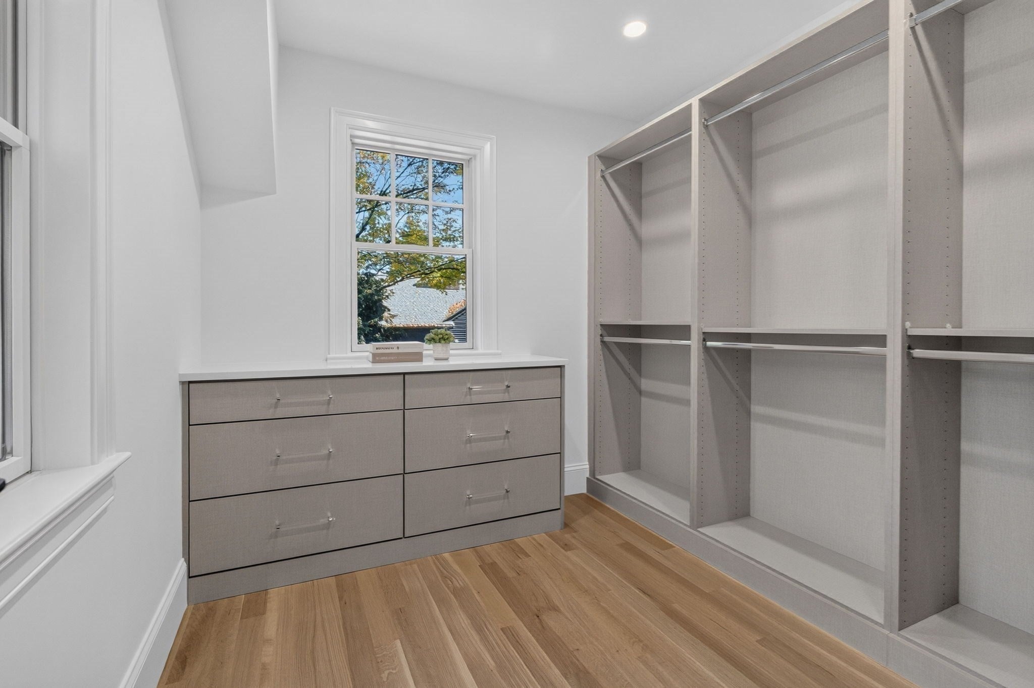 19 Orchard St, Wellesley, MA, 19 Orchard St, Wellesley, MA Photo #18