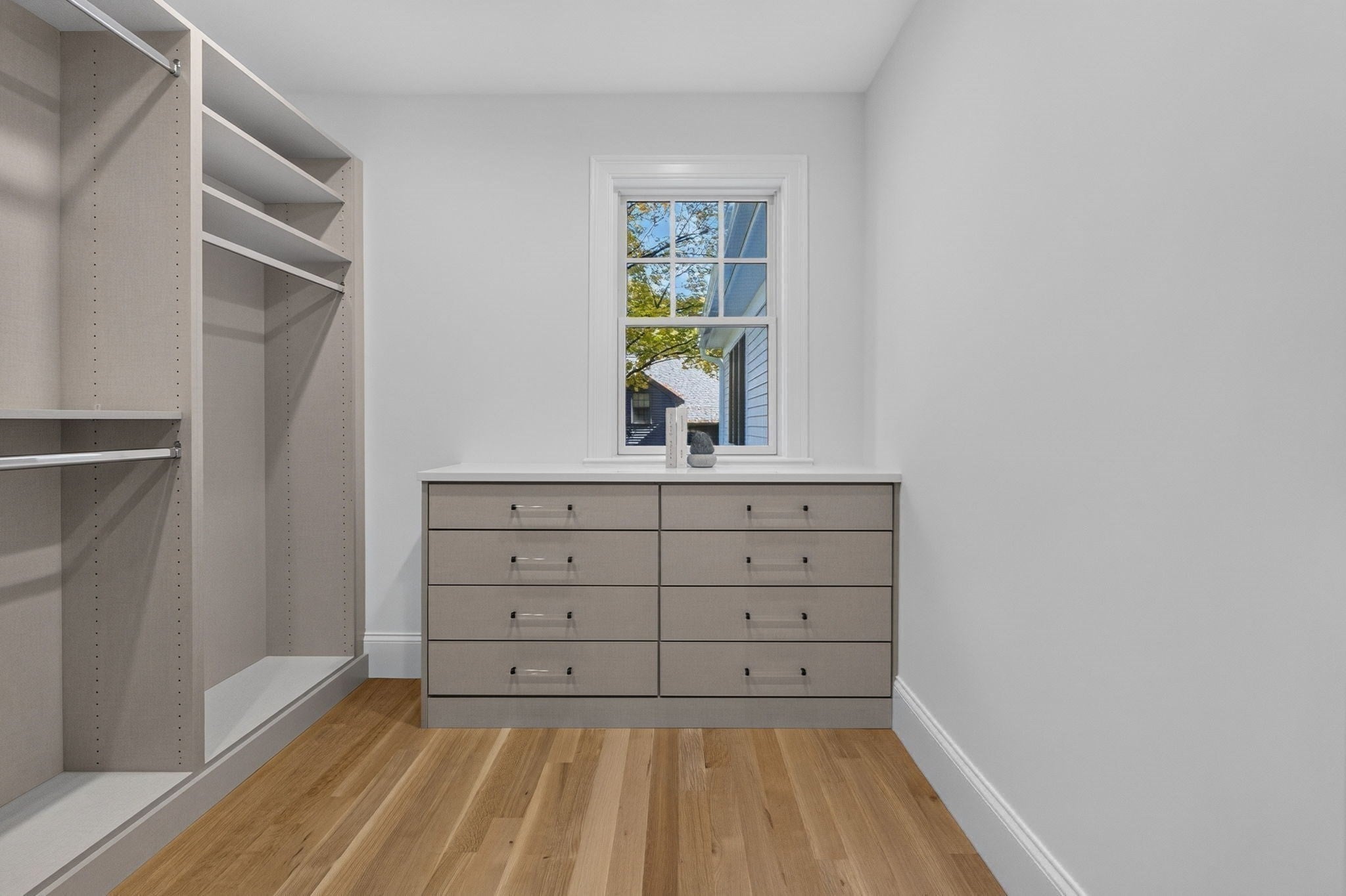 19 Orchard St, Wellesley, MA, 19 Orchard St, Wellesley, MA Photo #17