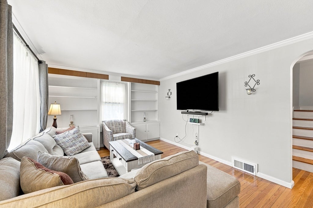 59 Piper Rd, West Springfield, MA Photo #7