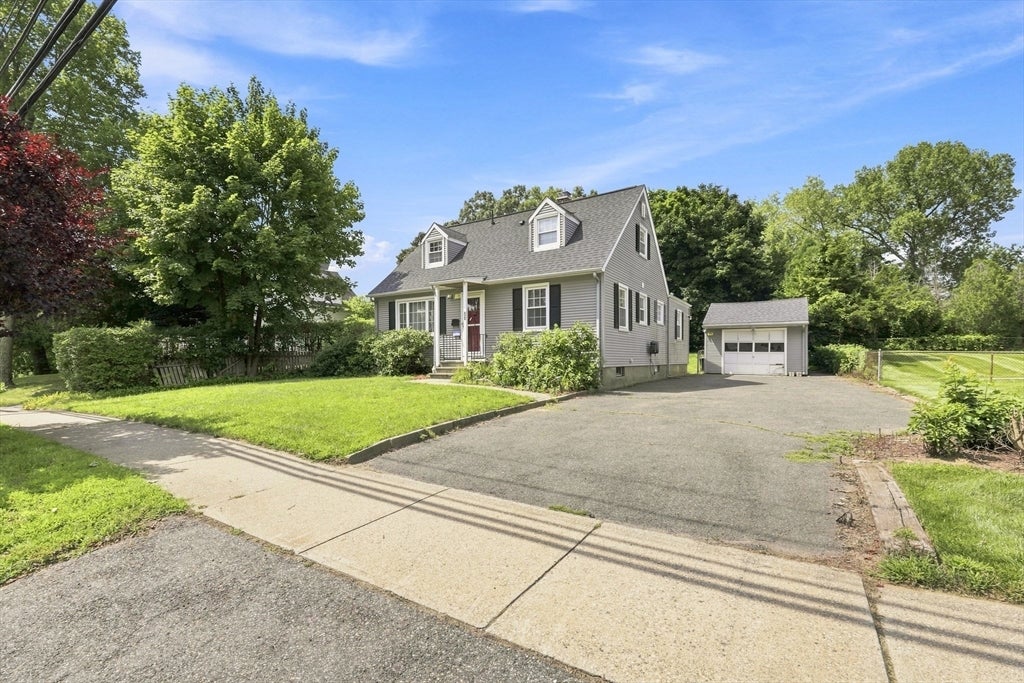 59 Piper Rd, West Springfield, MA Photo #2