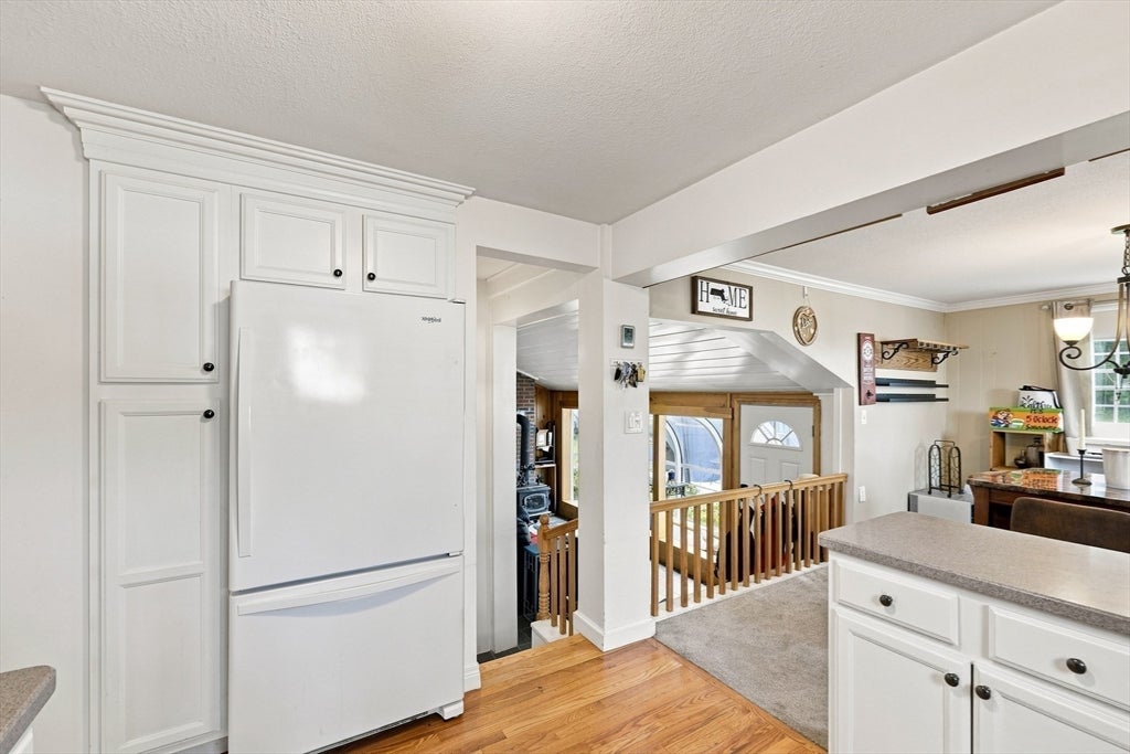 59 Piper Rd, West Springfield, MA Photo #18