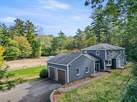 34 Roberts Rd Boxford MA 01921