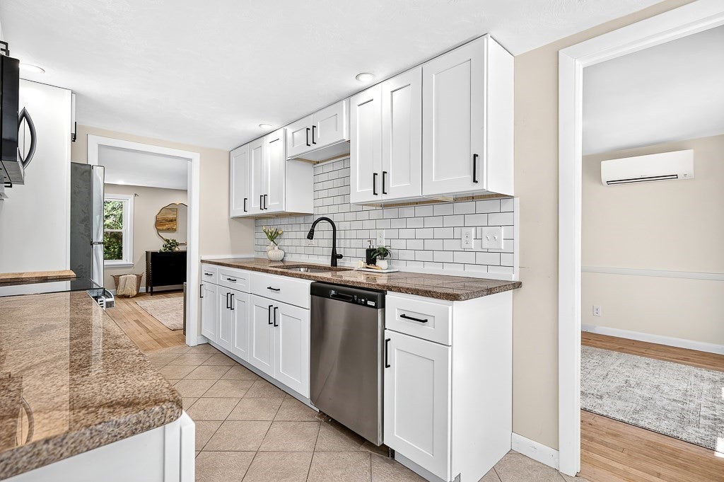 551 Pleasant Street, Paxton, MA, 551 Pleasant Street, Paxton, MA Photo #11
