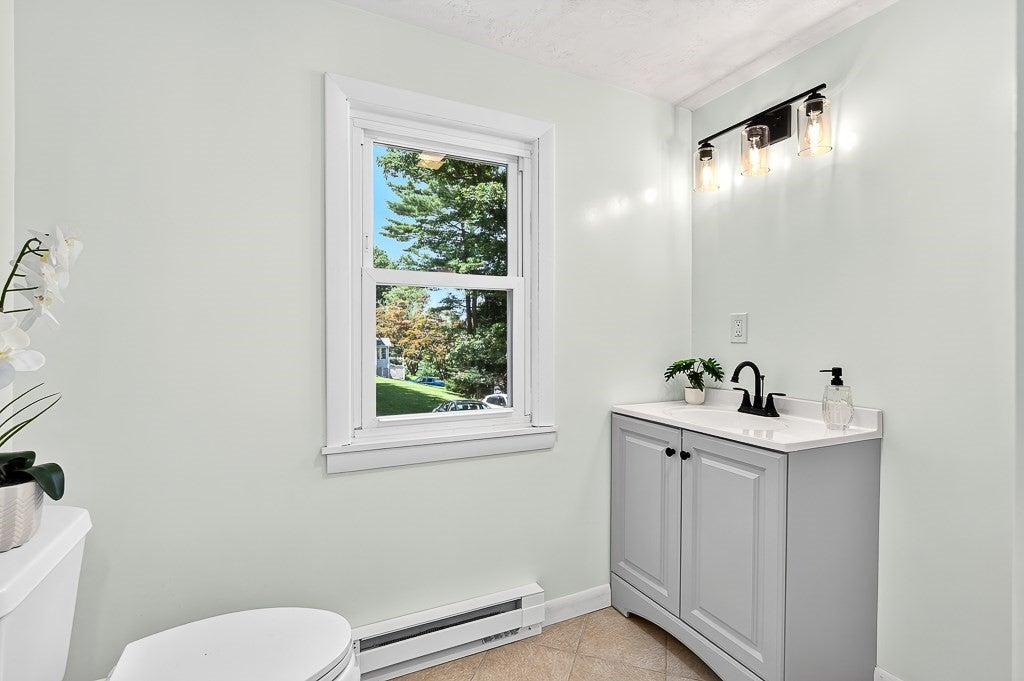 551 Pleasant Street, Paxton, MA, 551 Pleasant Street, Paxton, MA Photo #15