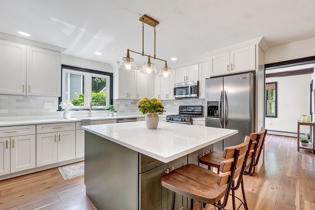 6 Elm Ct