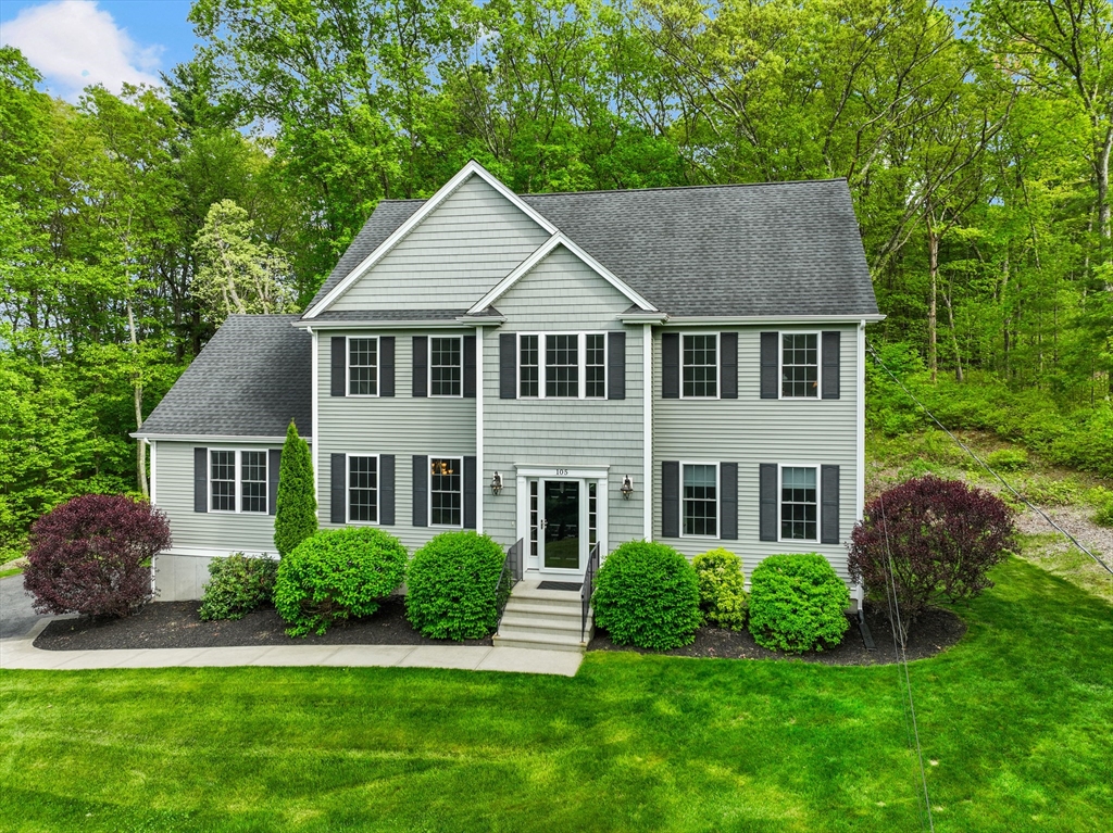 105 Louise Dr