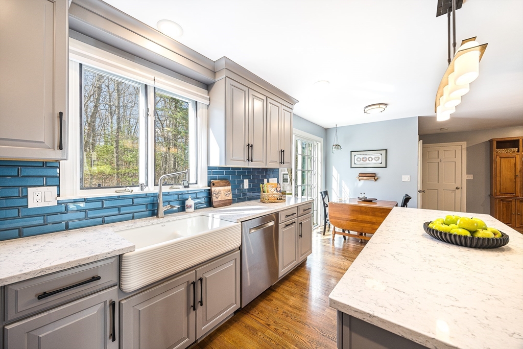 36 Lindsay Lane